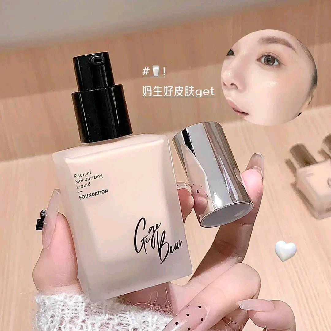 أساس سائل صيني يوفر تغطية قابلة للبناء من طبيعية إلى كاملة، مع لمسة نهائية نديّة ومشرقة. تم تصميم المنتج ليكون مرطبًا ومناسبًا لأنواع البشرة العادية إلى الدهنية، ويتميز بتركيبة مقاومة للماء تدوم طويلاً تصل إلى 12 ساعة. 

متوفر توصيل كوت ولكافه المحافظات ❤️💜


**إذا كنت صاحب هذا الإعلان وتريد حذفه لأي سبب، رجاءا أرسل رسالة إلى الدعم الفني**