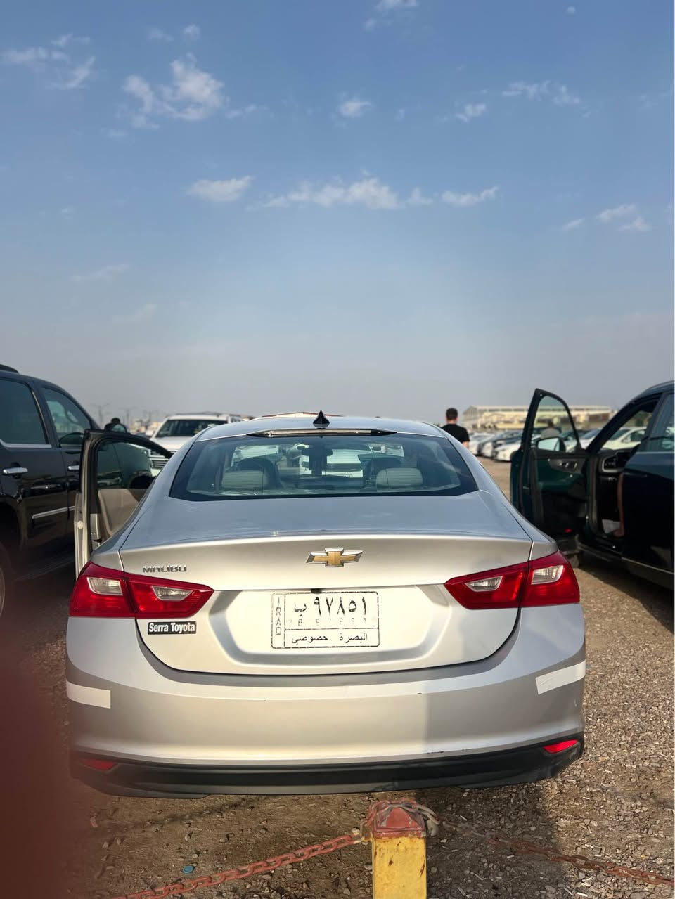 السلام عليكم 
ماليبو 2021 معوقين 
حادثه خشم بنيد وصندوك خلفي مبدل بدون حادث قوي 
سياره عليه ادامه كامله وتخم تاير جديد 
مواصفات 
شاشه كبيره 
اوتو ستوب 
ابل كار بلي 
اندرويد اوتو 
بصمات ابواب 
باقي مواصفات معروفه 
سياره راعيه بالكرنه يسوي وكاله عامه ومن تصير حره يحوله بأسمك راعيه مو جبير 
سعرها 125 بيها مجال 
العنوان البصره القبله 
*********** البصرة, العراق
