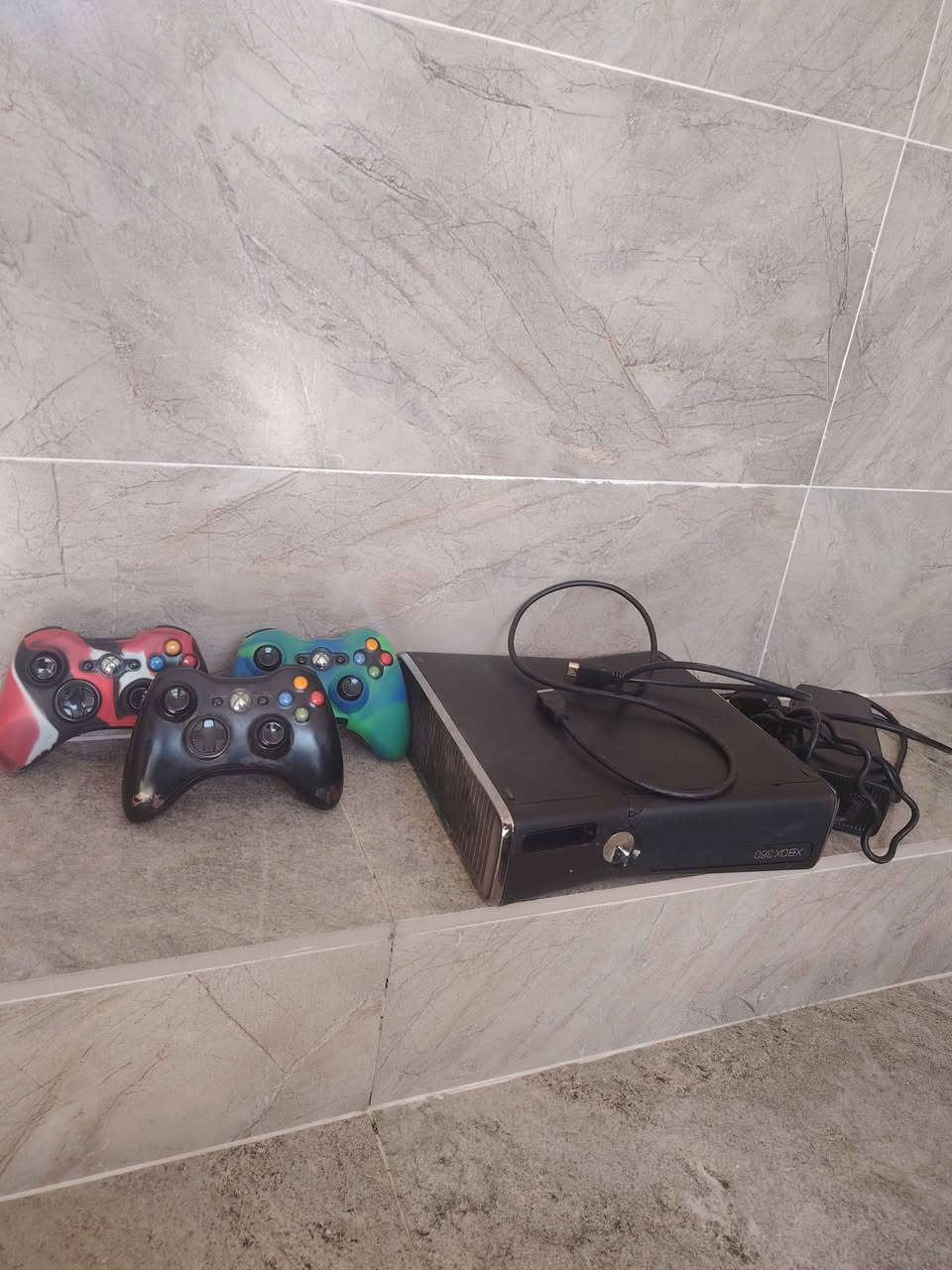 ‎تلفزيون 32 عقده
إيكس بوكس
مع 3يدات
ميزان كهربائي
ماطور هواء لنفخ دراجات هوائية والكره‎ كركوك, العراق


**إذا كنت صاحب هذا الإعلان وتريد حذفه لأي سبب، رجاءا أرسل رسالة إلى الدعم الفني**