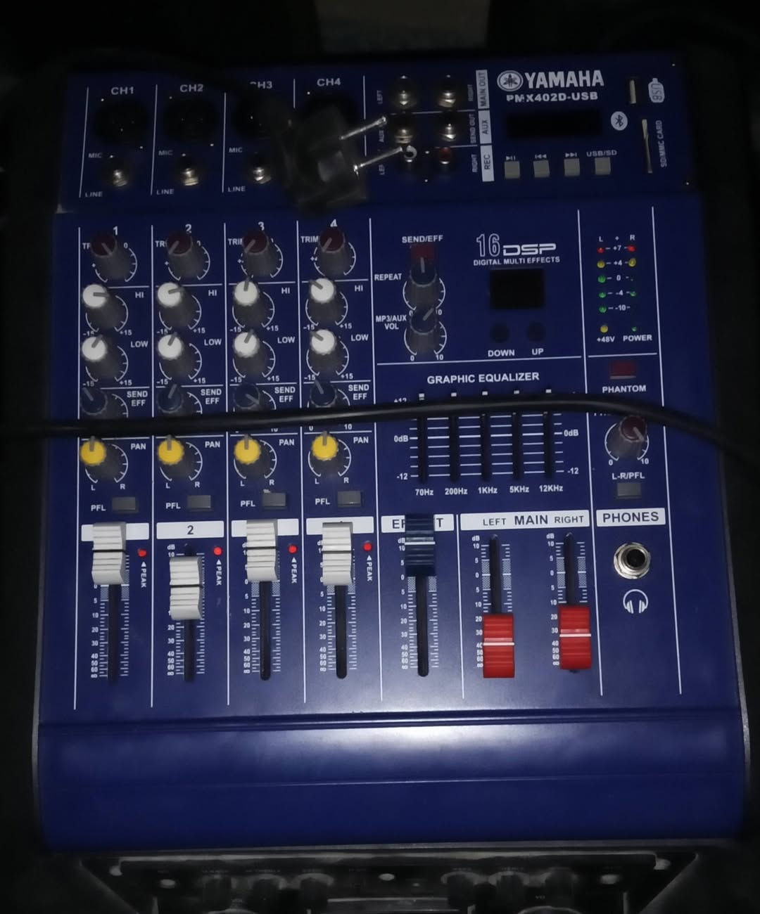 سلام عليكم مكسر كامل للبيع مكاني بغداد الاتصال على هذه الرقم *********** بي واتساب
