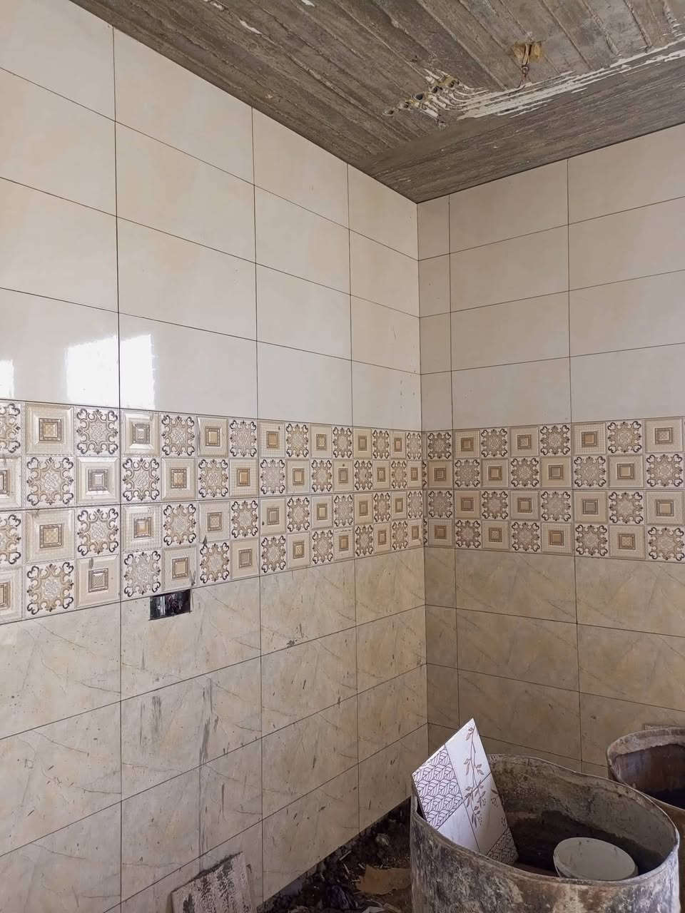 كادر سيراميك جدران ارضي بايات درج خاص مفتوح اسعار مناسبه متوفر كادر لباخ خشنه وناعمه وبورك راسني وتدلل


**إذا كنت صاحب هذا الإعلان وتريد حذفه لأي سبب، رجاءا أرسل رسالة إلى الدعم الفني**