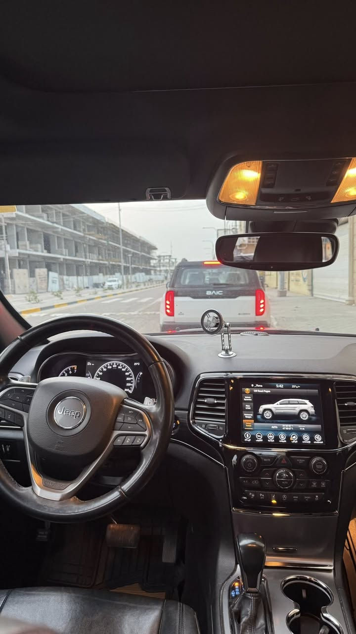 جيب S 2022
خليجي وكالة هارلم خليجي
ماشية ٨٠ كم
فول مواصفات تختلف عن ال٢٠١٩و٢٠٢٠
شكل رياضي محرك ٣.٦
وباقي المواصفات معروفه
رقم بغداد مكانها بالبصرة
بيها بارد صغير كلش 
السعر ٣٦٠
بيها مجال


**إذا كنت صاحب هذا الإعلان وتريد حذفه لأي سبب، رجاءا أرسل رسالة إلى الدعم الفني**