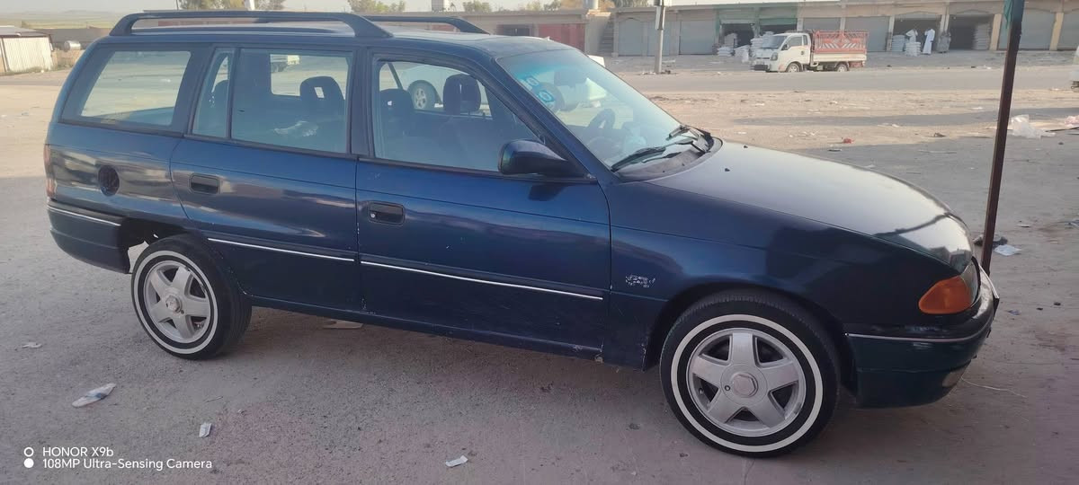 السلام عليكم ورحمة الله
اوبل استرا للبيع محرك
20 رقم بغداد
سنويه 2028شرط التحويل السعر
45 ورقة وبي مجال ***********
