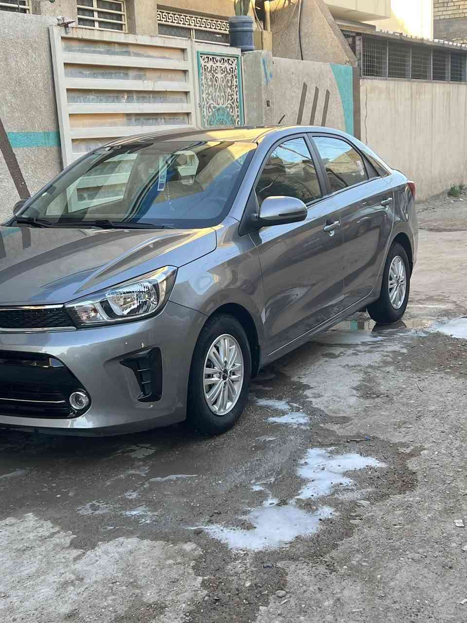 سلام عليكم 
كيا بيجاس ٢٤ 
￼خليجي مكفوله 
ماشيه٢٩
رقم بغداد تحويل ثاني يوم
السعر ١١٥ بيها مجال بسيط
***********
