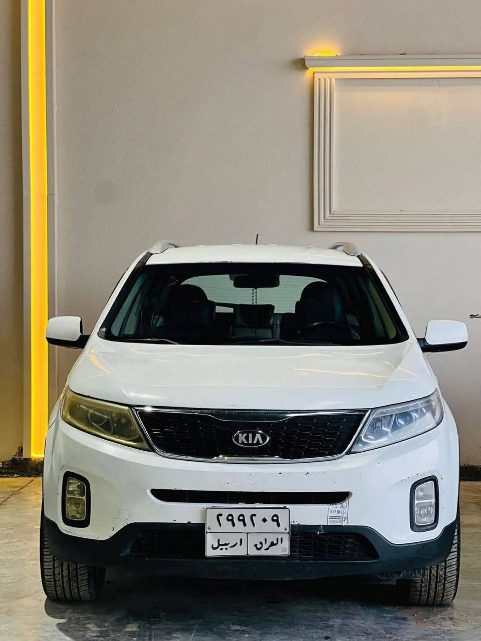 سورنتو ١٤ خليجي محرك ٢٤٠٠ سبعة راكب  ٣ قطع تبريد  مكفولة من التبديل والصبغ ماعدا صبغ ربع بنيد فقط،، بارد قليل باب الساىق،،،، سنوية منتهية،،، السعر ١٥٠ وبيها مجال، 
***********  غير متواجد عالفيس
