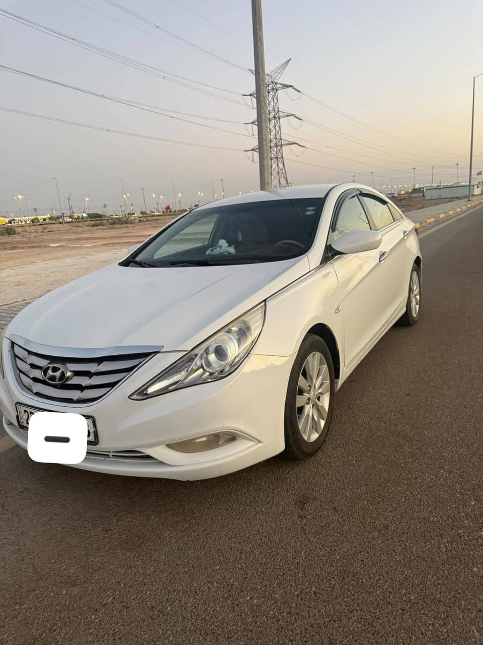 سلام عليكم 
سوناتا وارد كوري محرك دوش 2000
2010
تبريد جديد حدايده جديده
شاشه 
والكوري يجي بي صبغ كم قطعه 
باقي تفاصيل ع خاص 
105
***********
