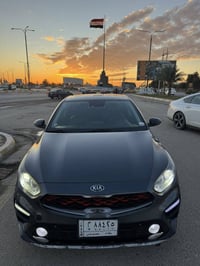 كيا فورتي 2021/EX  فول الفول  اعلى مواصفات بالفورتي   السيارة نظيفة وم...