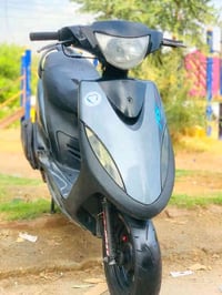 دراجه ماكس عدله مكفوله من كلش وختم واحد سودات كله مختمه ومولحه الدراجه...