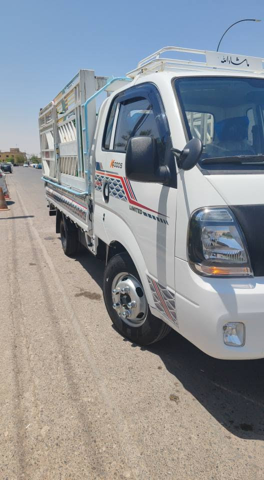 کیا 2022 عادی شوێن هەولێر 
تەنها 34000ڕۆیشتووە 
بستێک ساردی هەیە لەبۆنیتی بەبازنەیی 
سەنەوی هەتە 2028مانگی 7 نوێیە 
سەیارەکی زۆر جوانە نمونەیە کامل جاهیزە بۆ ئیش 
شانسی مەکینەو داروبەردی بەشەرت 
193$وەرەقەو مەجالێکی برایانە 
*********** أربيل, العراق
