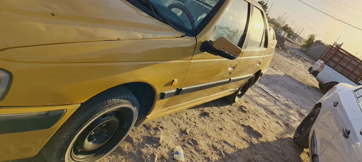 سلام عليكم بيجو بارص 2015 كير مكينه جدد مكفولات تبريد شغال مابيهه ضربه ولا صبغ ولا تبديل فقط بنيد طاير وباقي ما معدل بأسمي شرط التحويل *********** مكاني بوب الشام السعر 40 وبيهه مجال بسيط
