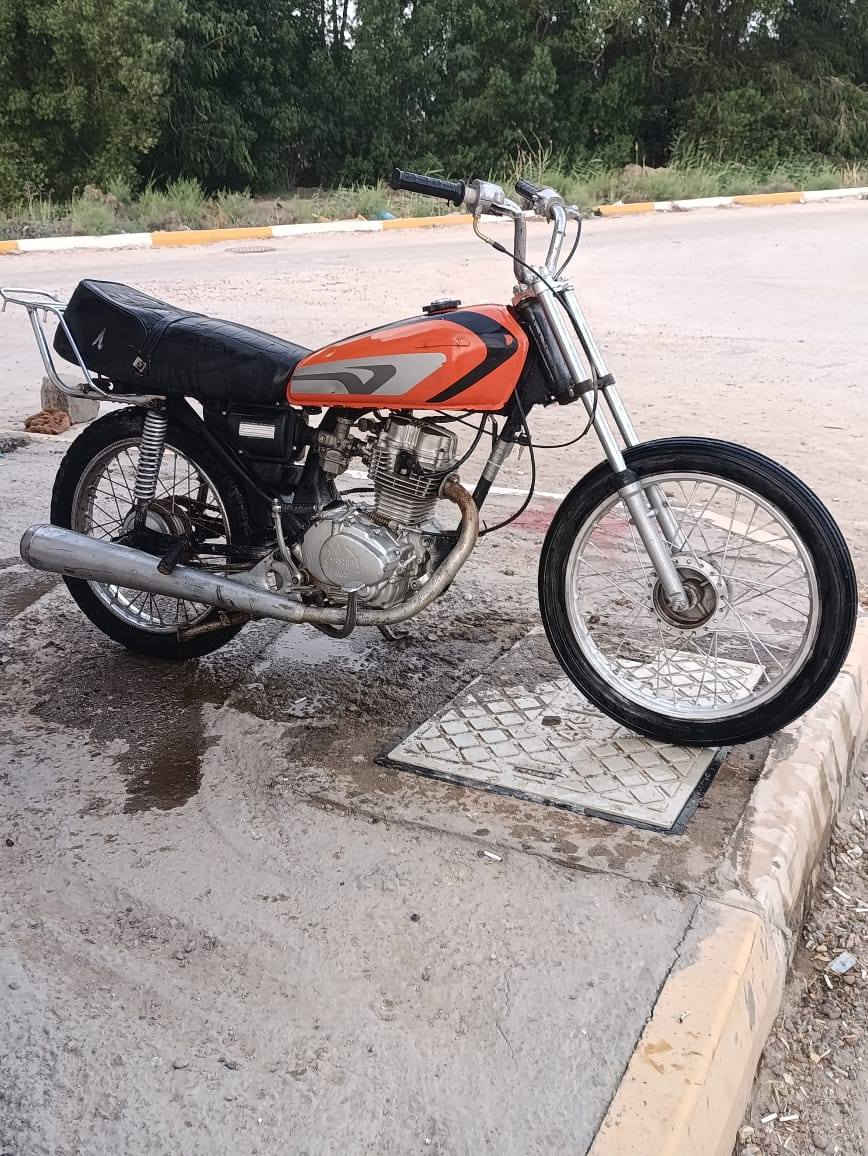 سلام عليكم دراجه للبيع مكينه نضيفه شاصيه كفاله كلك كلك مكاني دوايه
ما عوزه شي السعر 275 وبيه مجال قليل الستفسار ***********
