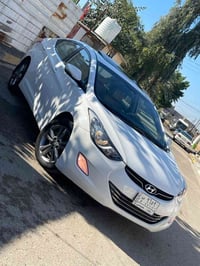 هونداي النترة خليجي موديل 2012 رقم بغداد سنوية لل 2028   مكفولة من الض...