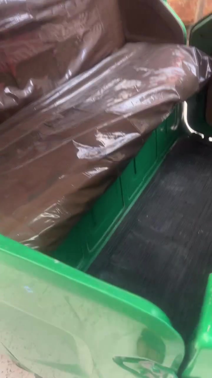 سلام عليكم تكتك لبيع تكتك 22 شهر 12 تكتك رقم وسنويه تحول ثاني يوم تكتك كلشي جديد بيه بس صفحه تكتك مضلع محرك مكفول بديه مكفول ما عده صفحه فقط ***********
