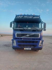 فالفو قلاب • 2003 • محرك 380