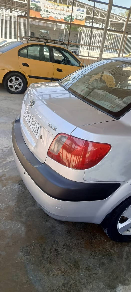 السلام عليكم كيا ريو 2009 بيهه مكانات صبغ موضح بل سونار كير مكينه 1600 صدر امامي خلفي تبريد خير من الله مكان السياره المحموديه السعر 69 وبيهه مجال 
***********
