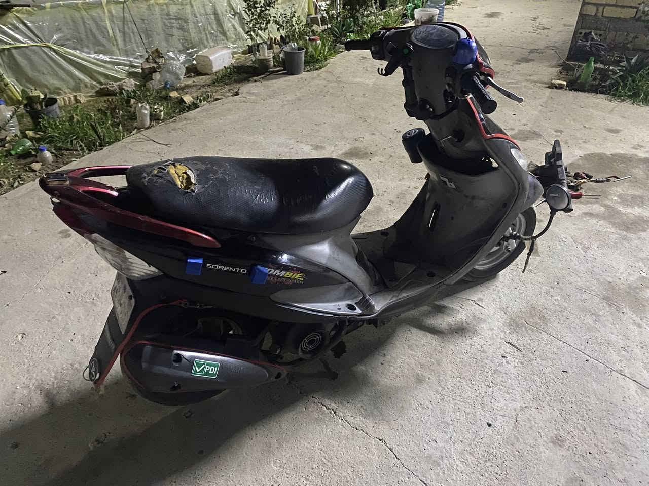 السلام عليكم ماكس منغولي للبيع السعر٣٥٠بيه مجال يرادله ترتيبات بصيطه شلع معدل مكان الشعله ***********
