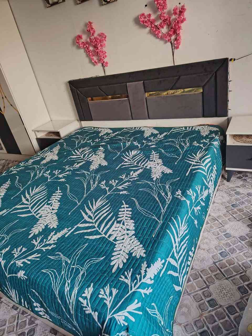 ⚜️  غرفه تركي 5 قطع بوب سخدام شهر
⚜️  باسكل شحن نقص فقط بطريات 

⚜️ المكان حصوه حي عداي

⚜️ للاسفسار الاتصال ***********
