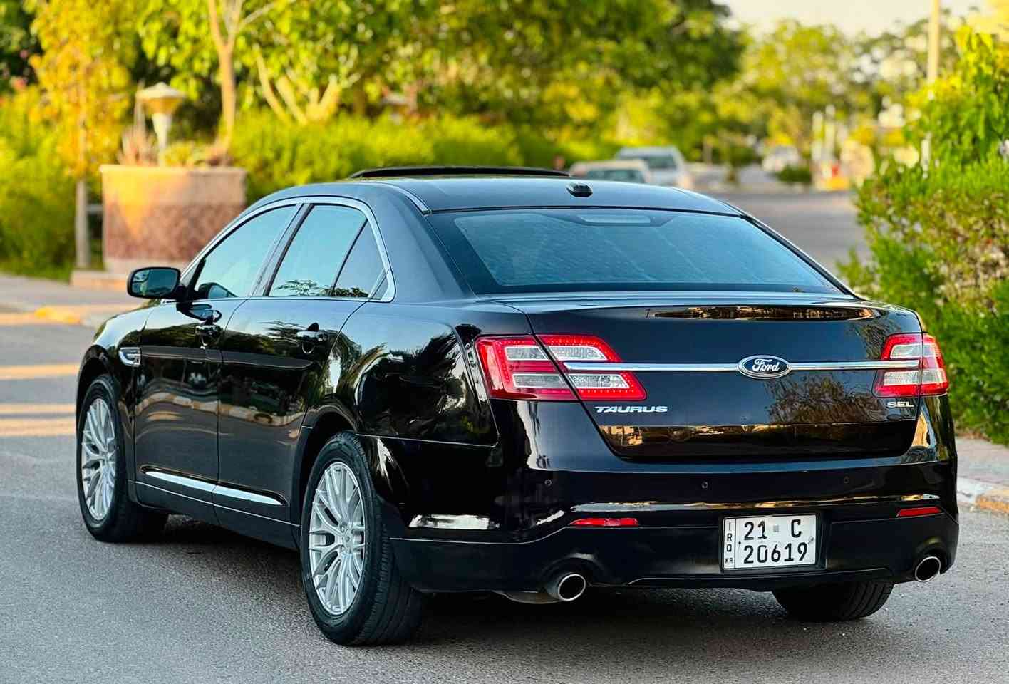 السَلٱمٌ عـَلـْيگمّ
سعر 93ورقه
للاتصال ***********
فورد تورس 2013خليجي
لون عنابي
 موصفات sel
محرك 6 سلندر  
حجم محرك 3500
 سونار مرفقه ملاحظه سياره بدون دواخل
كشنات امامي كهربايي
سقف سلايد فتحه
دواخل سياره جديده
3شاشه
لايتات زنون 
 تحكم استيرن
وثبيت سرعه 
مانع انزلاق 
 تبري تدفئة شغال
كير محرك جديد شرط
صدر امامي خلفي جديد
تخم تايرات جديد
‏كهربائيات—كله شغال -
شرط سياره جاهزه 
تحويل مباشر
سياره مابي نواقص بدون مصرف 
رقم سليمانيه دولي 
سنويه لحد 2028 
شرط تحويل او غرامه 
تحويل مباشر 
عنوان ديالي خانقين ✅
