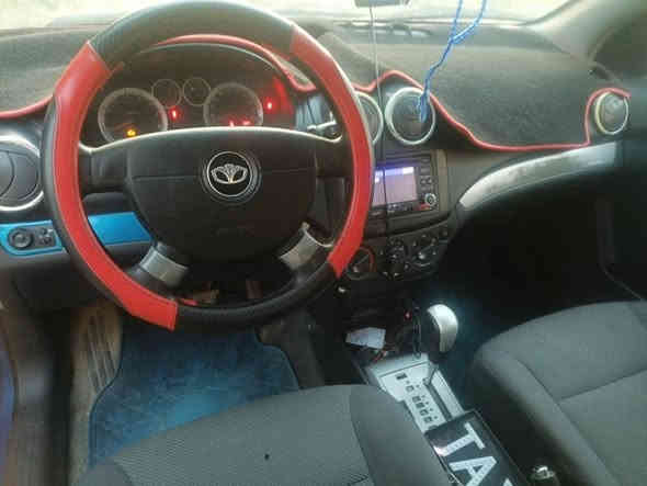 السلام عليكم دايو جنترا 2009للبيع كير مكينه تبريد خير من الله هزه سنويه رقم جديد تحويل مباشر السياره بيها نواقص بسيطه كلش بيها تبديل بنيد بلادي وجامرلغ صبغ فقط بدون دواخل سعر 57وبيها مجال *********** بغداد
