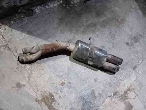 سلام عليكم كزوز رياضي صوته يخبل سعر 75وبي مجال مكاني كربلاء ***********
