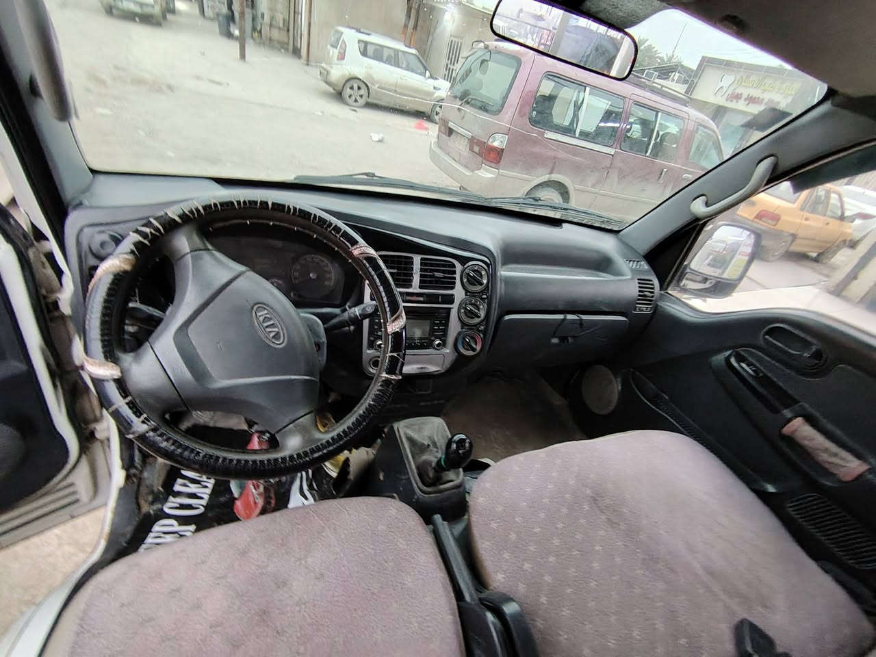 السلام عليكم كيا عموشه للبيع 2011 بغداد باسمي كير محرك اكسل تخم تاير الكشر كدامك سياره خير من الله السعر 95 وبيها مجال لتواصل *********** فقط اتصال
