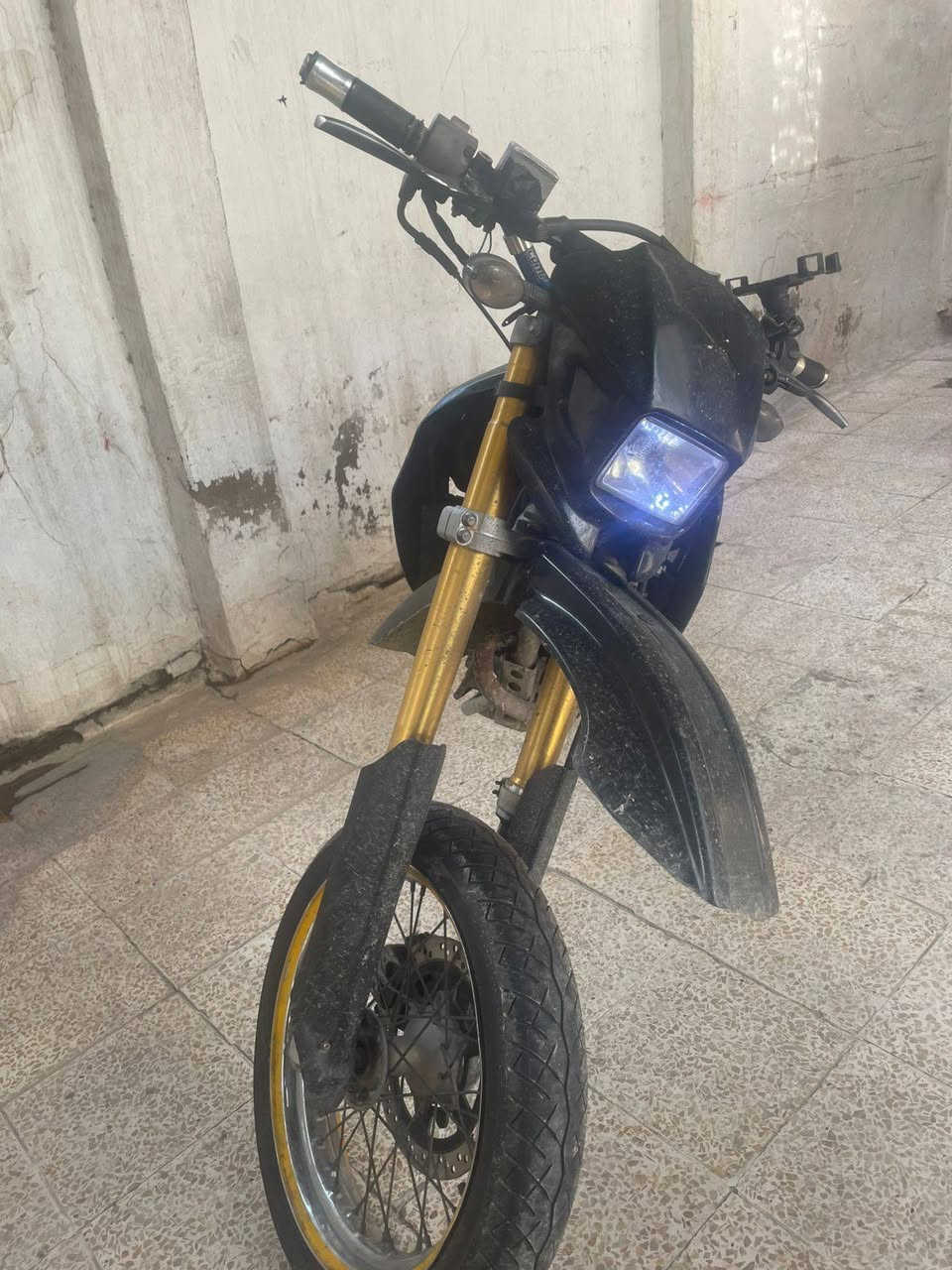 سلام عليكم 

للبيع دراجه جبلي كفاله عده عنبار بريك نكسر لخلفي

مكاني بغداد سريع الشعله *********** متواجد فقط خاص واتساب السعر ٩٠٠ وبيها مجال بصيط
