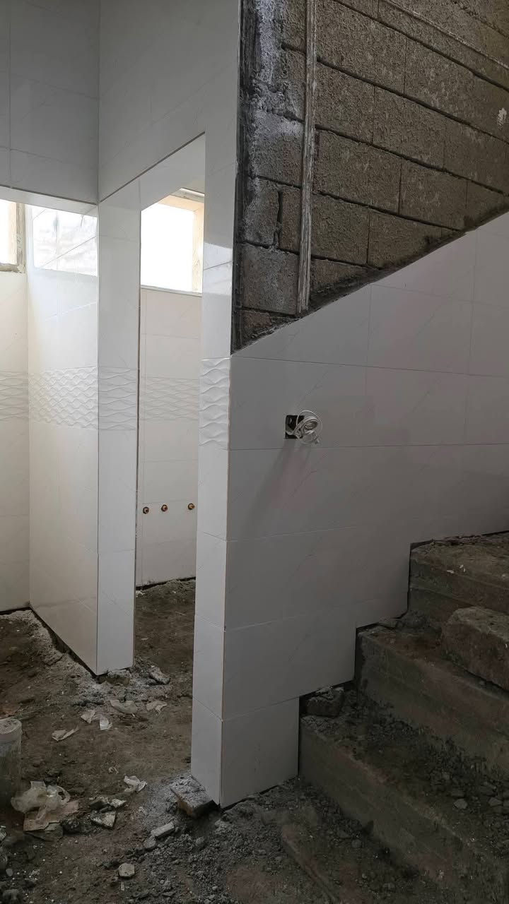 اسطة سيراميك جداري
متفرغ حاليا للتواصل ***********
واتساب او خاص
