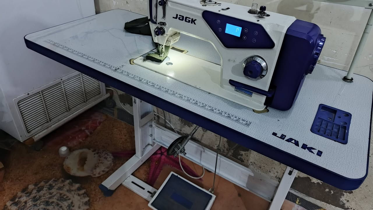 مكينه خياطه صناعيه جاك A9مشروووط كدامكم نضافته وشغله مكاني الديوانية ناحية الصلاحيه شاميه وعندي توصيل للنجف والديوانيه فقط 300وبيها مجال


**إذا كنت صاحب هذا الإعلان وتريد حذفه لأي سبب، رجاءا أرسل رسالة إلى الدعم الفني**