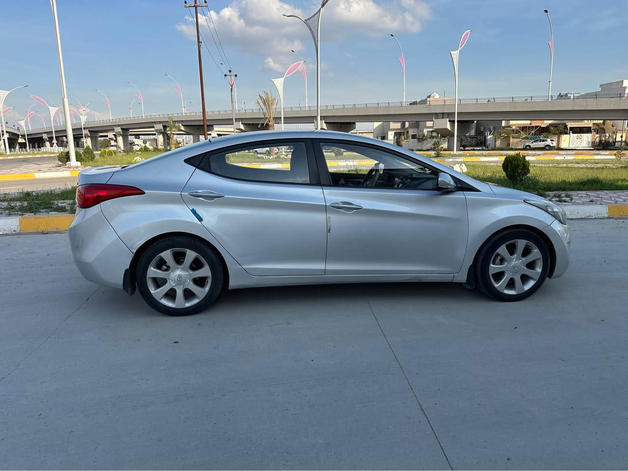 افانتي موديل ١١ محرك gdi 16 باب السايق بيها  تعديل بارد شبرين دوسه مال سكن بيها شبر صبغ فقط سيارة جاهزه من كل نواحي بطاقه بنزين موجودوالسنويه لحد 2027 شهر ثامن سعر 93$ مكاني كركوك المو شراي لا يتصل  رجآ للبيع فقط مامتواجد على فيس اتصل

*********** 
اكتد
: كركوك, العراق
