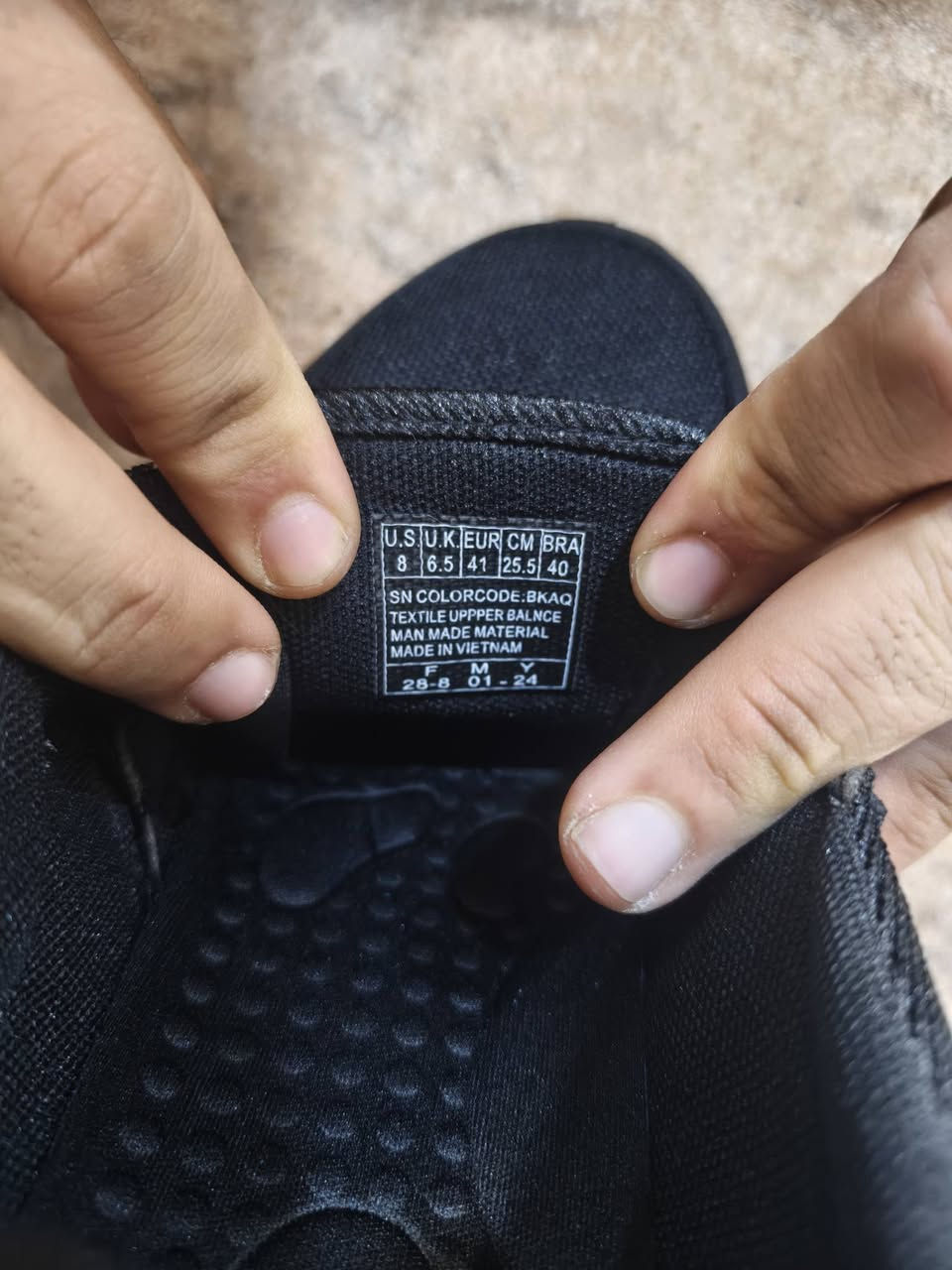 سكجر طبي وزن ريشه
ميموري فوم.. 

فيتنامي شرط

قياس41
طول القدم 25.5
عندي كم قطعه الي يريد قياس معيين بي خير ويدلل


**إذا كنت صاحب هذا الإعلان وتريد حذفه لأي سبب، رجاءا أرسل رسالة إلى الدعم الفني**