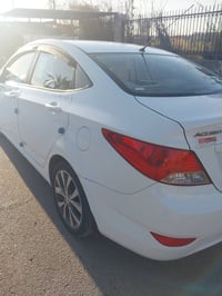 اكسنت • ٢٠١٥ • ٧٤٠٠٠