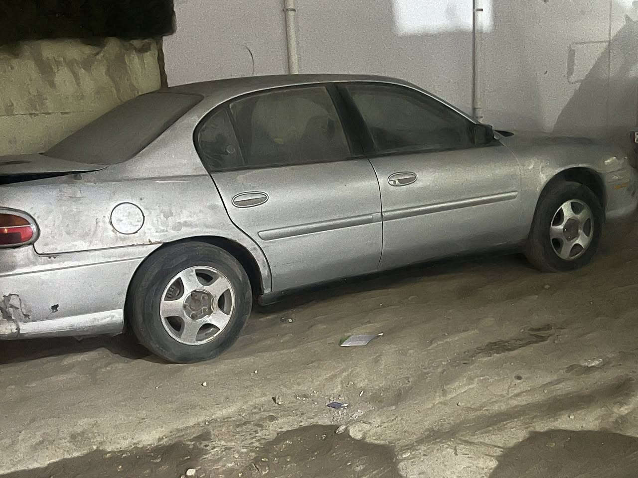 سلام عليكم سياره البيع شوفر امريكي سياره جاهزه كير مكينه مكان دوانيه تريد تصقيط شتريد بخدمتك سعر خاص رقم ***********
