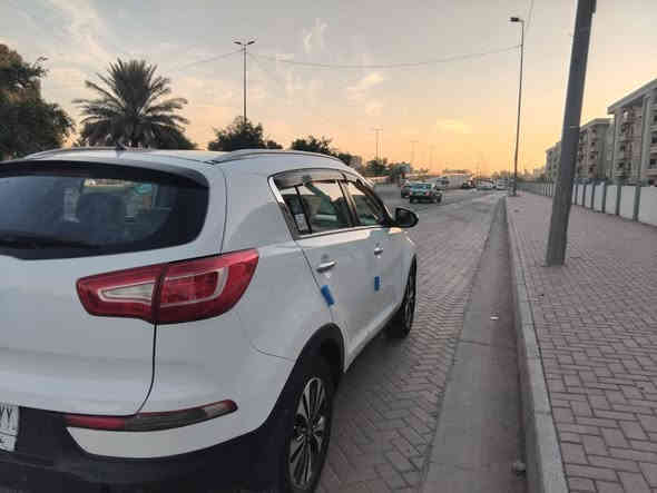 سلام عليكم كيا سبورتج 2011 خليجه شركه العامه سياره فول موصفات سياره مال بيت سياره جاهز مكينه كير تبريد حداديه كله جاهزه ألف ماتصرف عليه مكاني بغداد 
 ***********
