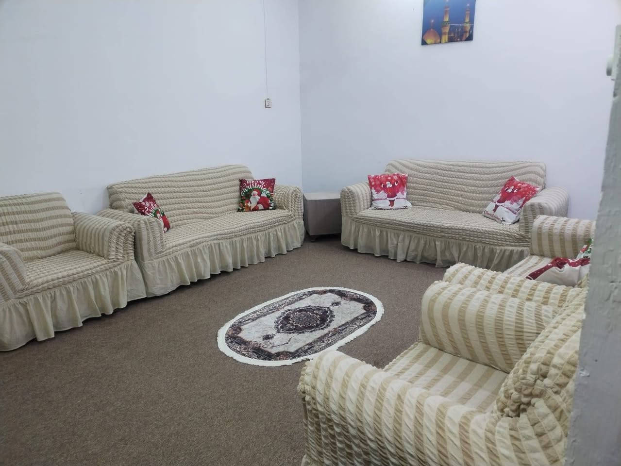 السلام عليكم
بيت 🏠 🏡 زراعي للبيع ١٠٠م ركن بغسل نزلة سيد أيوب قرب مولدة الشوارع مقرنص كل خدمات متوفرة 
غرفة وصالة ومطبخ وبراني وصحيات البيت عكادة 
السعر ٣٥ مليون قابل للتفاوض 
***********
