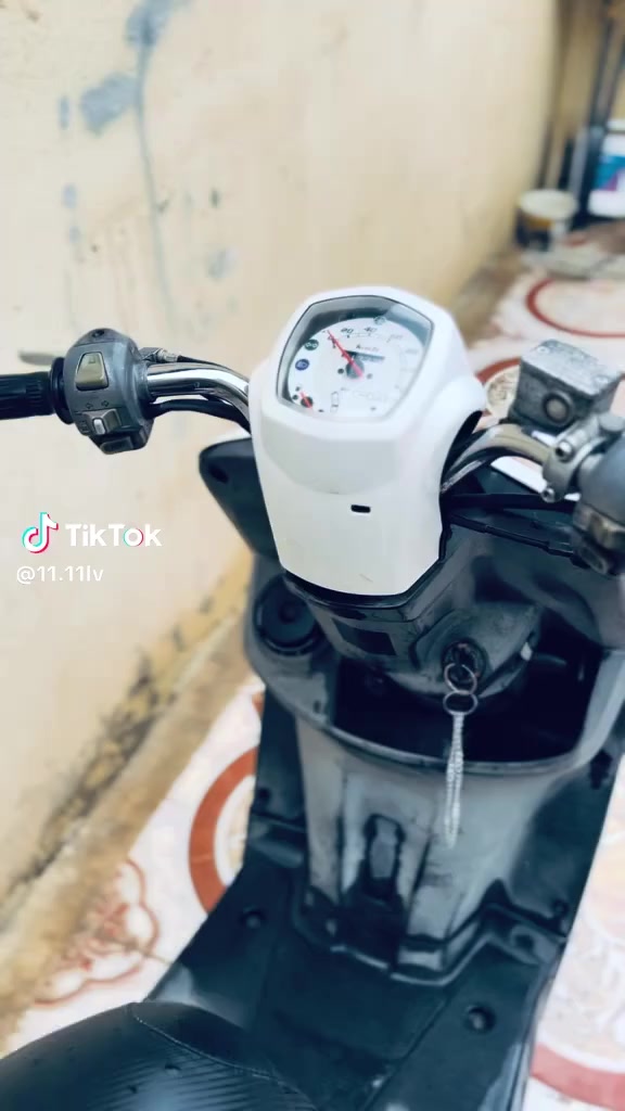 دراجه للبيع بوليسي  كابريتر مكينه مامفتوحه  سعر 850بيهه مجال 
رقم الهاتف ***********واتساب فقط
