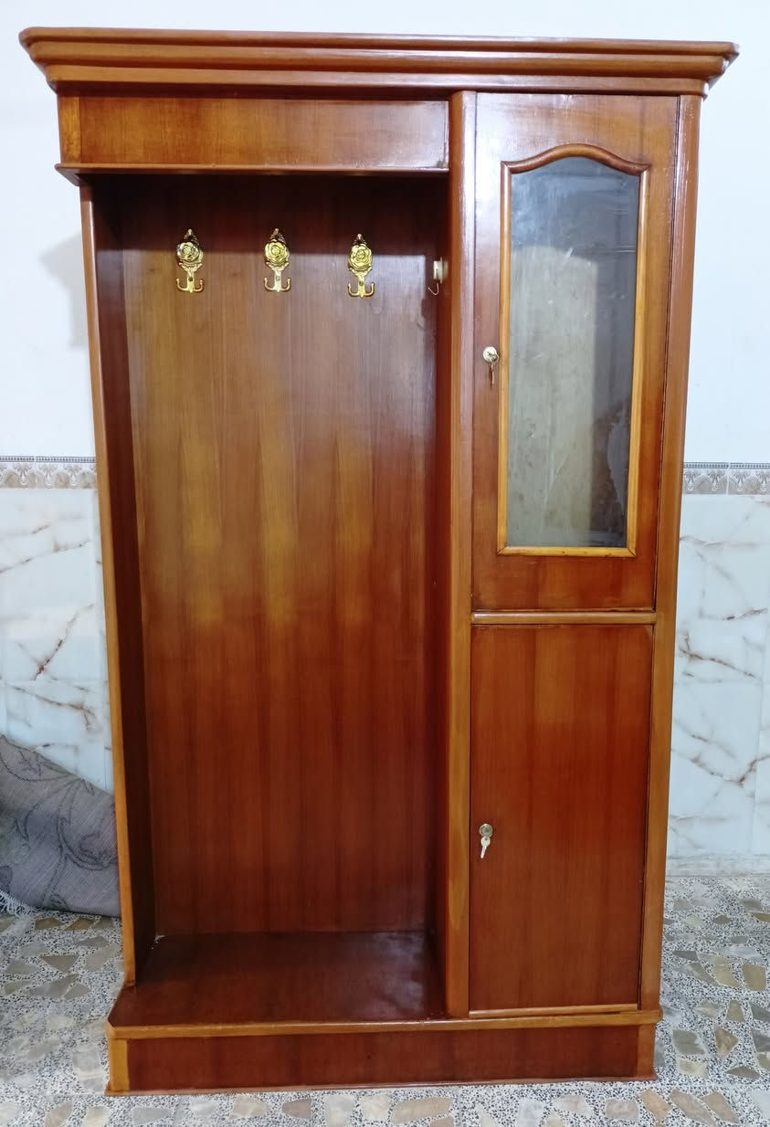 هاتف ابو غرفه *********** ‏‪
غرفة صاج عراقي شرط النظافه والقوه ( تزكام درجه اولى)ام الخمسه باب سعر 475 بيه مجال مكان النجف
