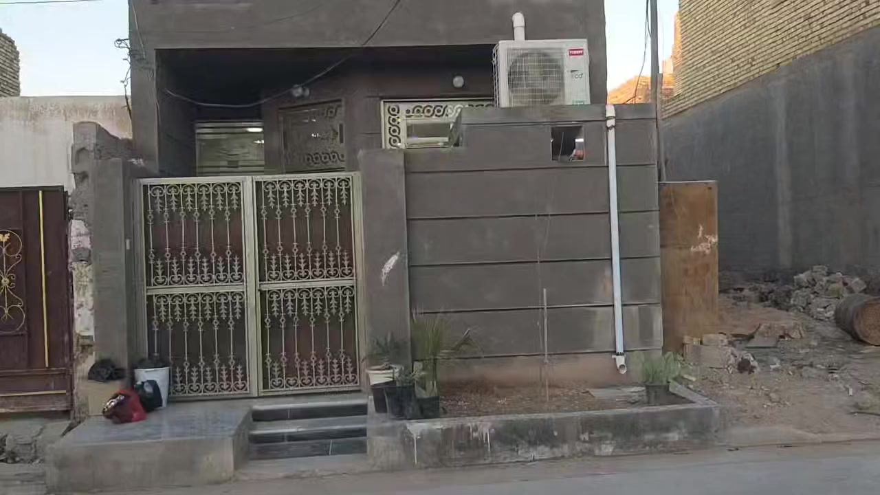 السلام عليكم
بيت ١٠٠ متر طابو صرف باسمي للبيع منطقت نهاوند ال ١٠ الاف خلف البطاقه الوطنيه ثاني بيت على شارع ٣٠ كامل خدمات وموقع حلو والبيت جديد ونضيف الاستفسار الاتصال على الرقم ***********
