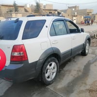 كيا سورنتو ستيشن موديل 2009خاليه من الضرر مكينه 6رقم للتواصل 077093614...