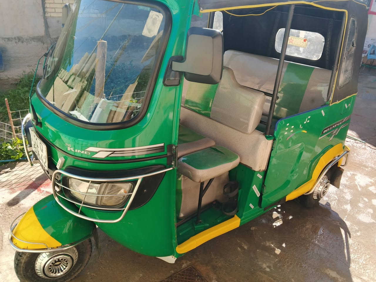 سلام عليكم تي في اس 21شهر11كفاله عامه طخه بسيطه بالباب واضحه بصوره رقم بغداد بسمي سعرهه7250بيهه مكانهه بابل الاسكندريه للتواصل ***********
