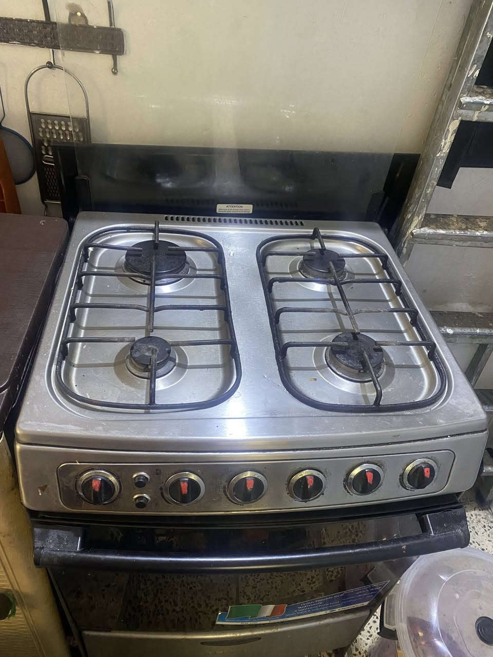 طباخ
طباخ للبيع نوع دنكه يشتغل العين الجبيره بيهه تنفيس للغاز يرادلهه تصليح والفرن يشتغل بس يراد تبديل الدكمه مال فرن لان عطلانه للبيع شكله موضح مثل الصور المكان بغداد الكسره السوك الداخلي تواصل خاص لو تعاليق ارد السعر 100 الف وبي مجال بسيط


**إذا كنت صاحب هذا الإعلان وتريد حذفه لأي سبب، رجاءا أرسل رسالة إلى الدعم الفني**