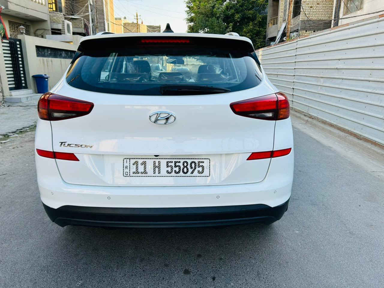 السلام عليكم هونداي توسان موديل ١٩ شكل ال ٢٠ خليجي مكفول استلام شركة الكاصد على يد وحدة من الشركة وماشية ٤٨ الف حقيقي وشرط الفحص باي مكان جاهزة من جميع النواحي وفول ١/١ 
بانوراما قطعتين
بصمة ابواب وتشغيل 
حساس امامي خلفي 
ليدات امامية خلفية 
مقاعد الامامية كهرباء 
اشاير مري 
مري شفط 
يدات نيكل 
انارة ترحيب 
شاشة ابل كار بلي 
شاحن لاسلكي
مكانها بغداد وسعرها ٢٠٧ للاتصال 
***********
