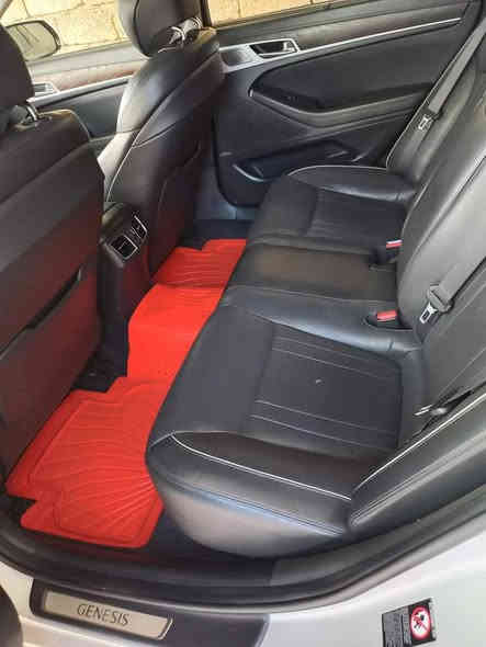 السلام عليكم 
جينسس G80 مديل 2019 للبيع
فول مواصفات رويال كلشي بالجينسس موجود بيهة 
اطول المنشور اذا اذكر كل المواصفات 
رقم الشاصي والسونار موجود بالمنشور 
السياره رقم بغداد باسمي 
ماشيه 53 الف ميل 
كير مكينه كهربائيات كفاله 
***********
اتصل وتدلل
