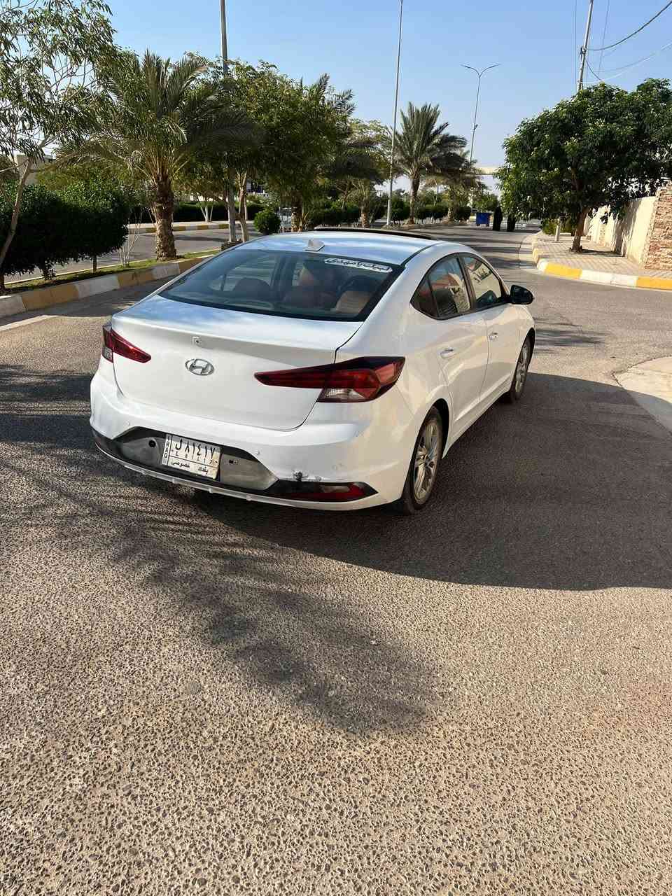 النترا مديل 2020
وارد امريكي حادث جاملغ وبنيد 
فول مواصفات 
فتحه 
بصمه 
كشنات جلد 
تحكمات ستيرين 
رادار امامي وجانبي 
كامره 
شاشه كار بلاي
تدفئة كشنات وستيرين 
ماشيه 106الف 
رقم بغداد معوقين شهرين وتصير حره 
مكاني كربلاء الحر 
سعر 122
***********

