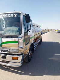 هينو • ٨ طن • جاهزة للشغل