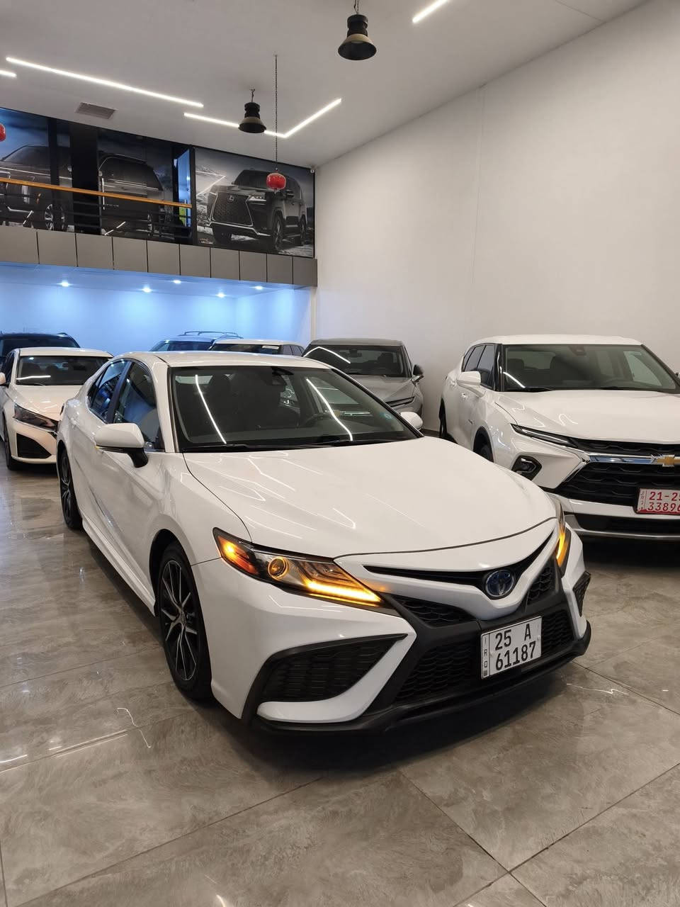 النوع : تويوتا كامري هايبرد se

اللون:  ابيض

الموديل : 2024

عداد المسافة:  24 الف مايل

السعر  :  210$  ورقه 

الضرر : بدون ضرر.. تقرير غرق 
رقم كركوك 

المواصفات : SE

بصمة تشغيل 
بصمة ابواب
كرسي  جلد
كراسي كهرباء
تدفئة كشنات
تحكم ستيرن
رادار امامي رادارات جانبية
قياده ذاتيه
تحديد مسار
مانع انزلاق
شاشه كبيره ايباد
لايت زنون
العنوان : كركوك شارع المعارض
معرض العدل لتجارة السيارات الحديثه 
للإستفسار التواصل مع 👇
***********
***********
***********
