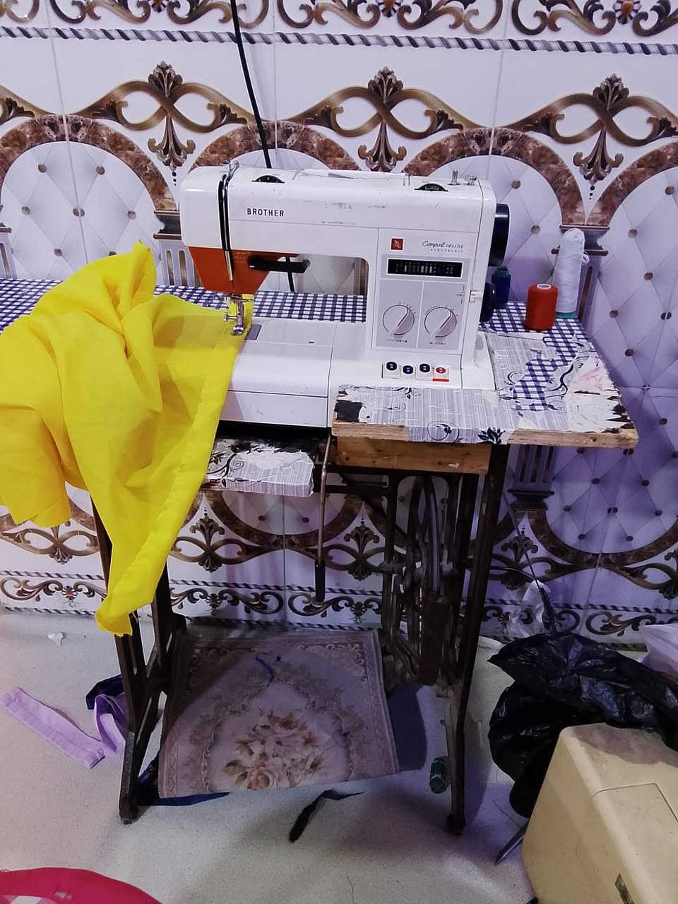 مكينه جديده واطرز وكلش حلو خياطه سعره 125 وي الميز تفصال مفصلينه أله العنوان التنومه


**إذا كنت صاحب هذا الإعلان وتريد حذفه لأي سبب، رجاءا أرسل رسالة إلى الدعم الفني**