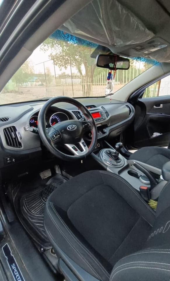 السلام عليكم 
سبورتج للبيع خليجي مكفول من الضربه والصبغ فول مواصفات عده البصمه فتحتين سياره خير من الله العنوان ديالي باقي التفاصل اتصل وتدلل او مراسله واتساب ***********
