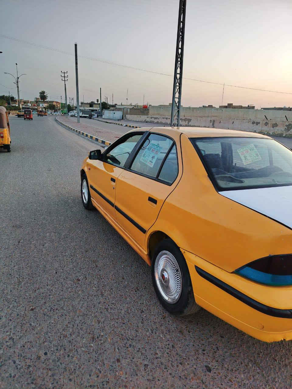 السلام عليكم سمند موديل 11مكفوله مكينه كير مكفولات رقم ميسان مصفره هيه وغرامات  السنويه إلى 28  السعر 24 المكان العماره تصال ***********رقم بي واتساب الثير  ***********
