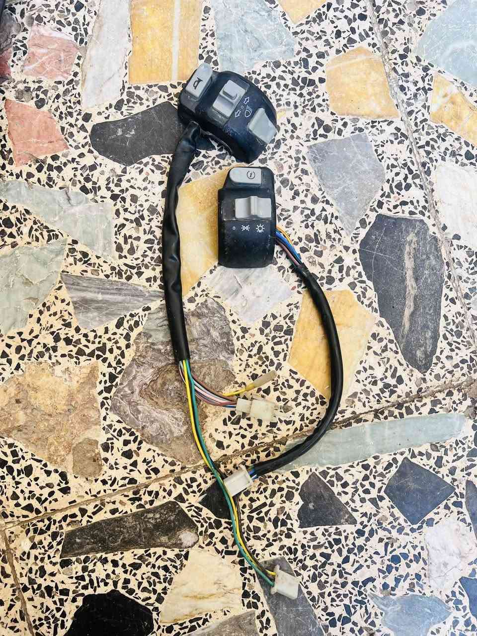 السلام عليكم غراض ماكس
بعد اكو غير ذني لناشرهن شتحتاج راسلني
كلمن وسعره وجوه لسوك بهواي مكاني عماره الاسكان لتواصل

***********بي واتساب او خاص
