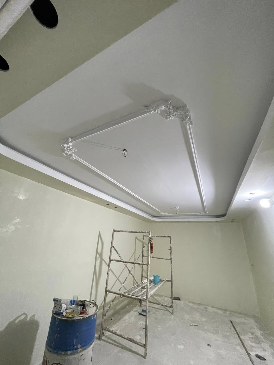 متفرغ حالين
خلفه صباغ درجه اولى مكطوعه او عل متر 

*********** واتساب او اتصال 

كربلاء حي الغدير
